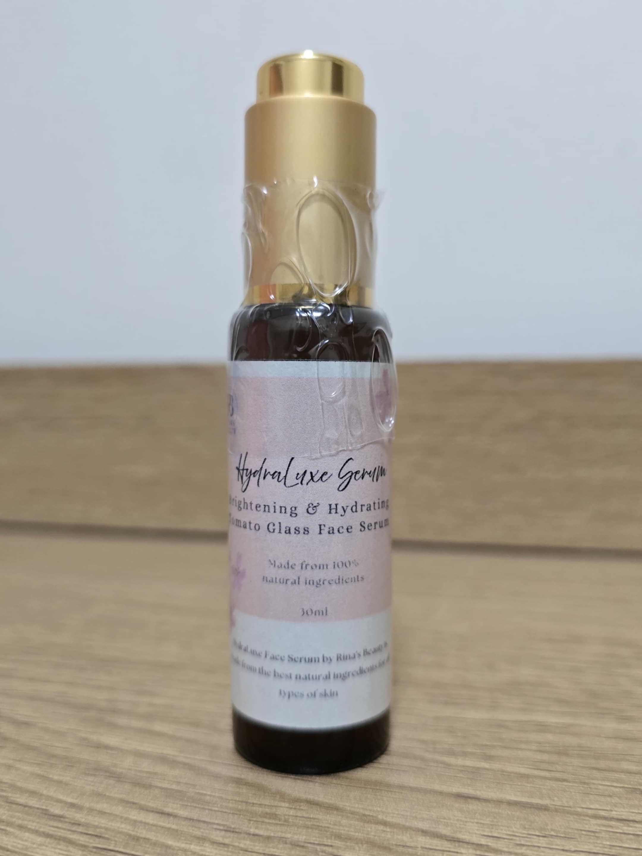 HydraLuxe Natural Face Serum